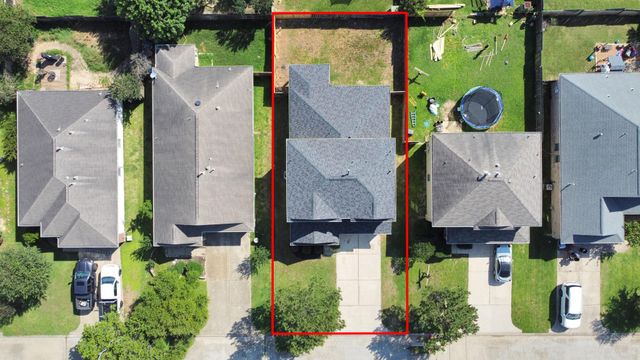 21910 Willow Shade Lane, Tomball, TX 77375