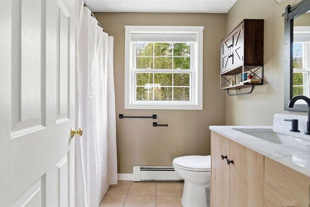 57 Compromise Lane, Sandown, NH 03873