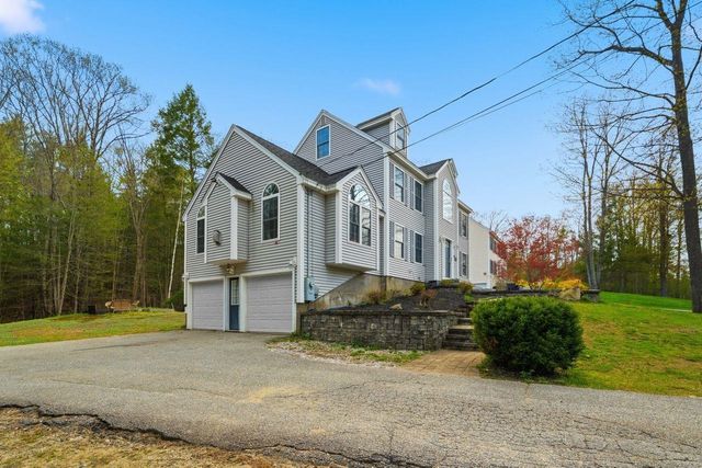 57 Compromise Lane, Sandown, NH 03873