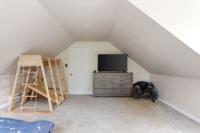 57 Compromise Lane, Sandown, NH 03873