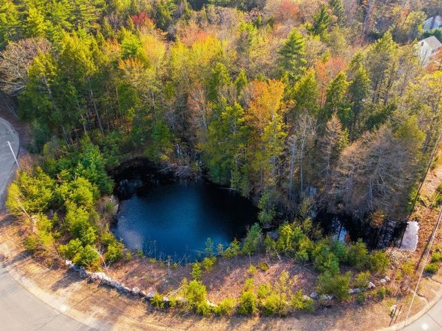 57 Compromise Lane, Sandown, NH 03873