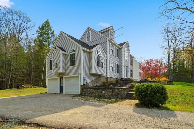 57 Compromise Lane, Sandown, NH 03873