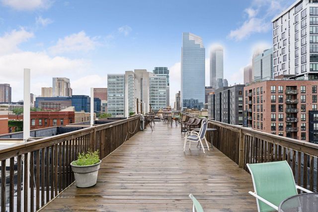 601 S 9th Street 3, Minneapolis, MN 55404