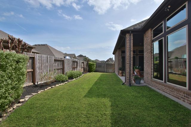 19514 Rockview Ledge Lane, Cypress, TX 77433