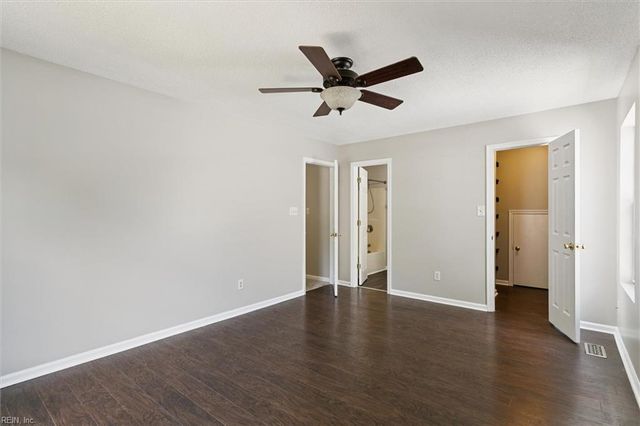 334 Windy Ridge LN, Newport News, VA 23602