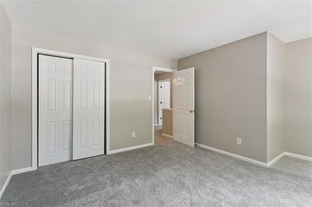 334 Windy Ridge LN, Newport News, VA 23602