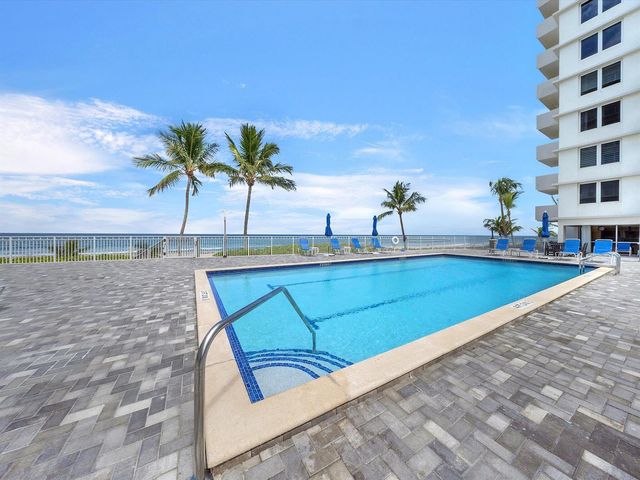 3215 S Ocean Boulevard 104, Highland Beach, FL 33487