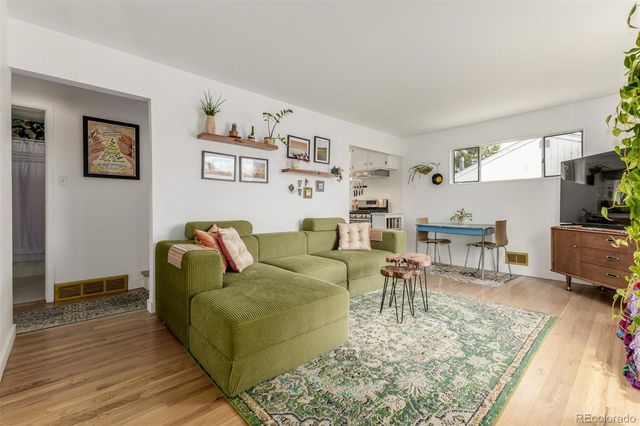 7240 Avrum Drive, Denver, CO 80221