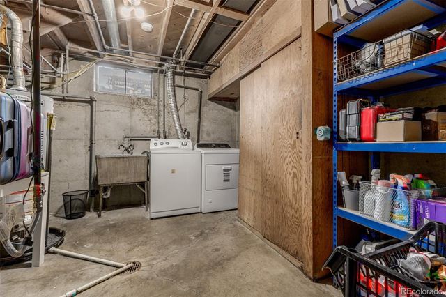 7240 Avrum Drive, Denver, CO 80221