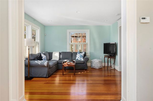 15 Cole Avenue, Providence, RI 02906