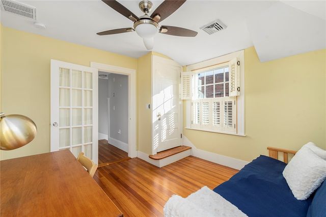 15 Cole Avenue, Providence, RI 02906