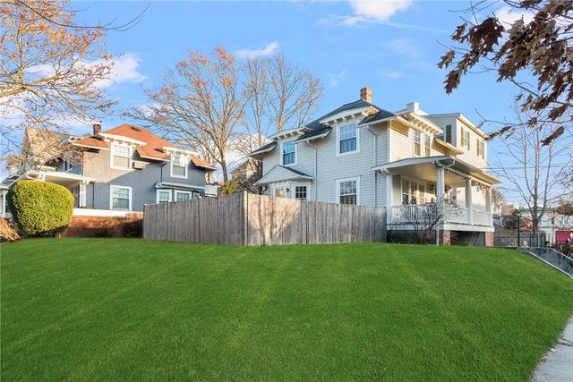 15 Cole Avenue, Providence, RI 02906