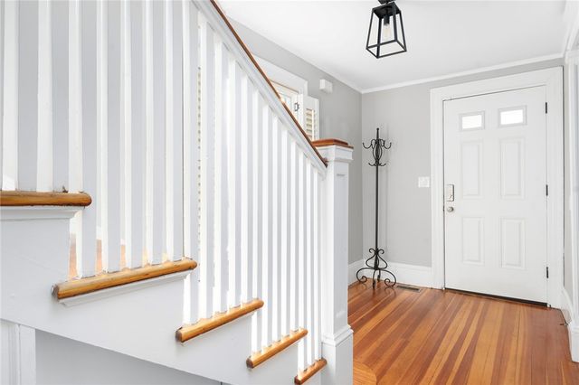 15 Cole Avenue, Providence, RI 02906