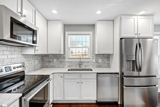 100 Old Augusta Road, Greenville, SC 29605