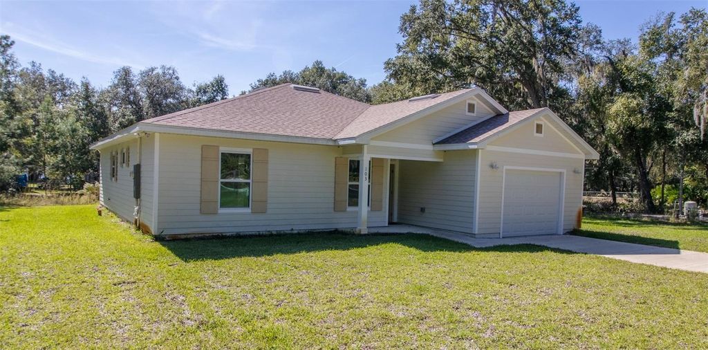 103 MAGNOLIA STREET, Hawthorne, FL 32640