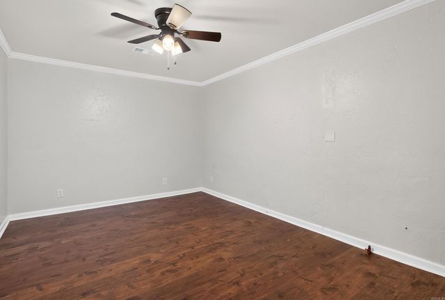2741 Airport Road, Hot Springs, AR 71913