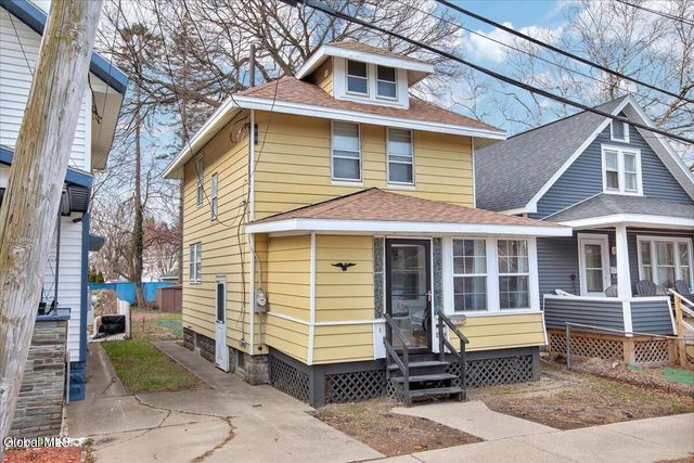 1864 Ferndale Avenue, Schenectady, NY 12306