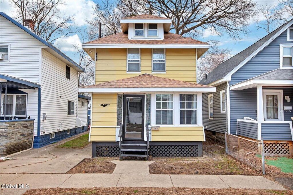 1864 Ferndale Avenue, Schenectady, NY 12306