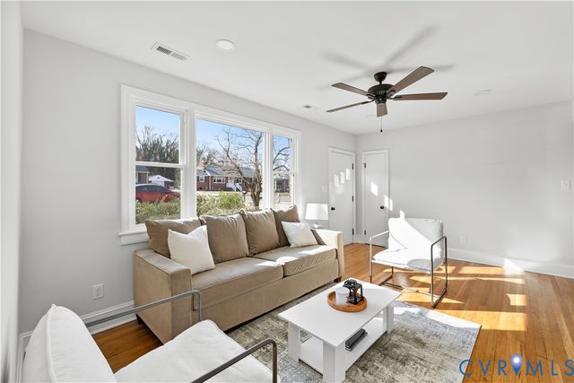 21417 Warren Ave, South Chesterfield, VA 23803