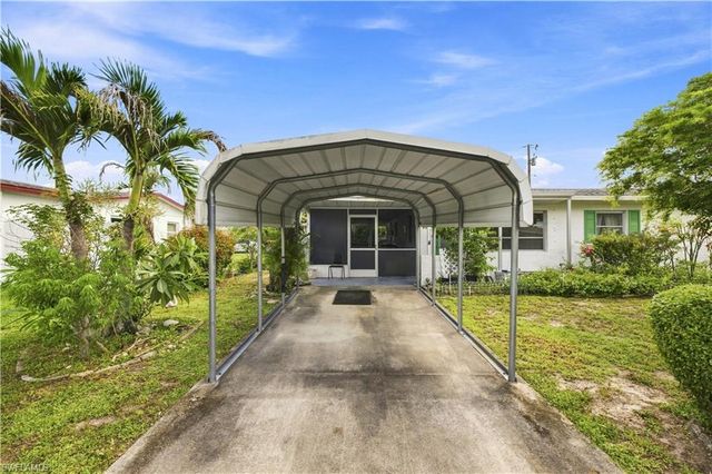 803 Perry AVE, Lehigh Acres, FL 33936