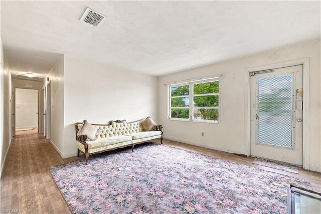 803 Perry AVE, Lehigh Acres, FL 33936