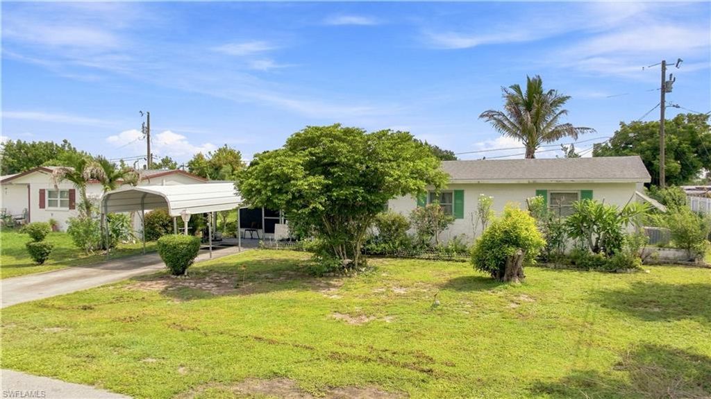 803 Perry AVE, Lehigh Acres, FL 33936