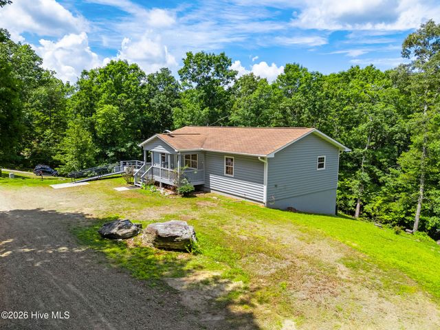85 Sunray Circle, Murphy, NC 28906