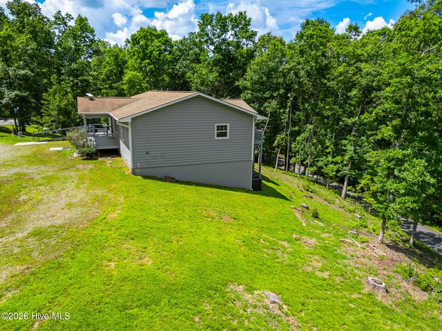 85 Sunray Circle, Murphy, NC 28906