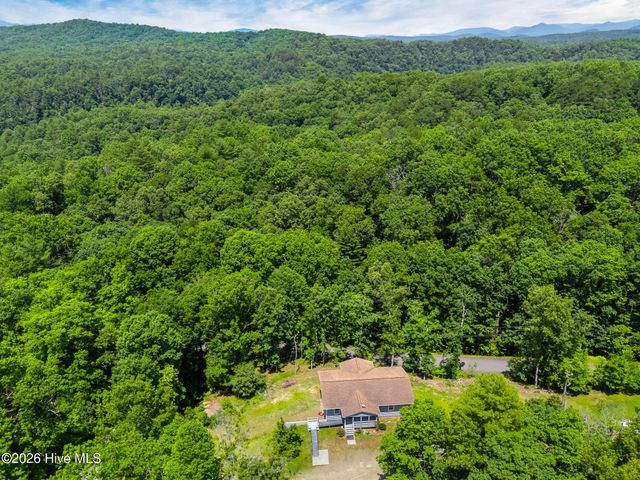 85 Sunray Circle, Murphy, NC 28906