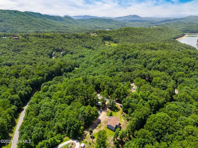85 Sunray Circle, Murphy, NC 28906