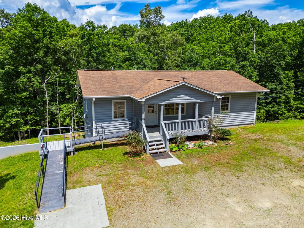 85 Sunray Circle, Murphy, NC 28906