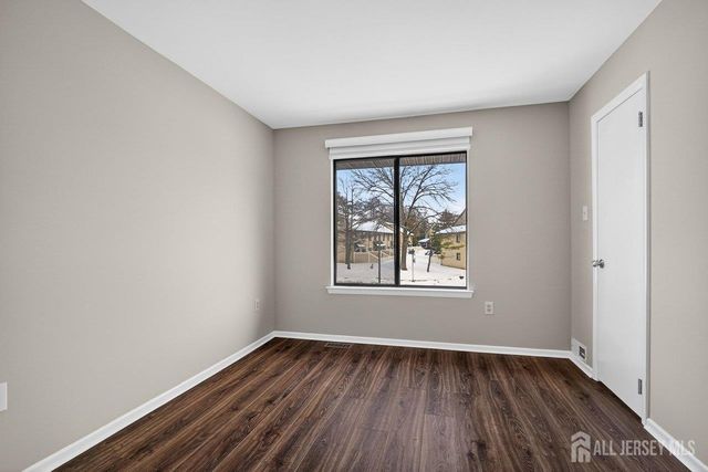 49 Hampshire Drive, Plainsboro, NJ 08536