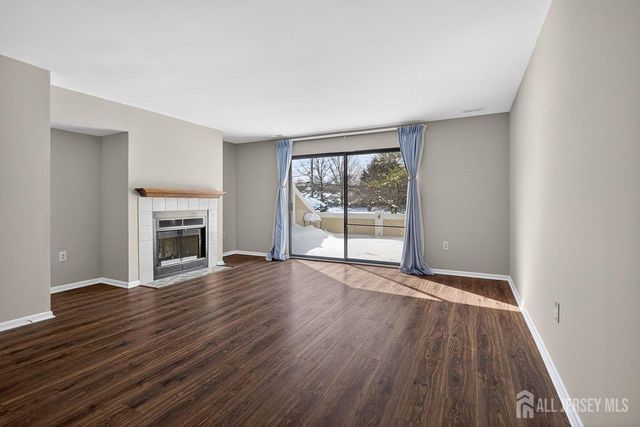 49 Hampshire Drive, Plainsboro, NJ 08536