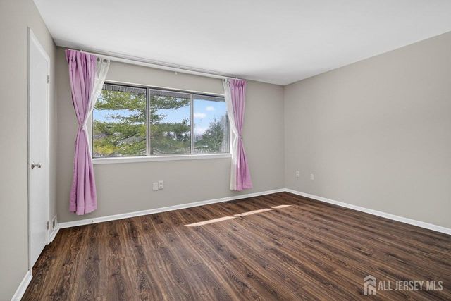 49 Hampshire Drive, Plainsboro, NJ 08536