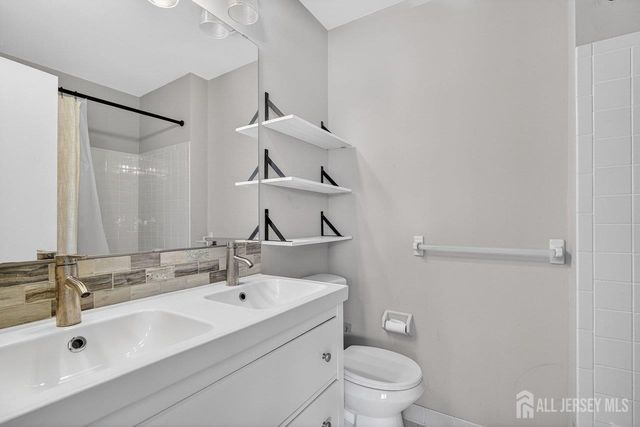 49 Hampshire Drive, Plainsboro, NJ 08536