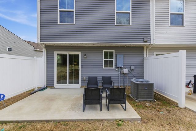315 Sunnyview Dr, Lebanon, TN 37090