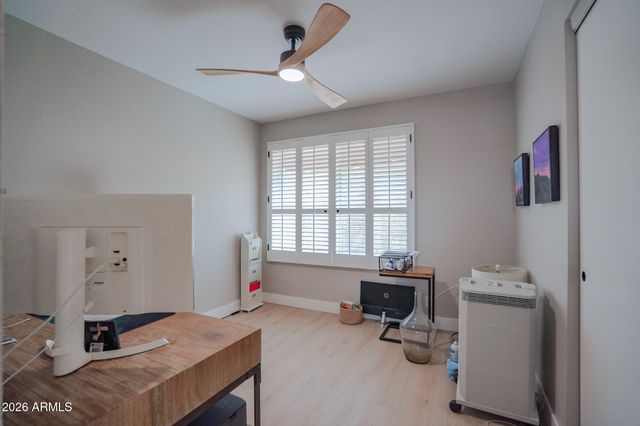 10407 N 10TH Place 1, Phoenix, AZ 85020