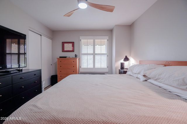 10407 N 10TH Place 1, Phoenix, AZ 85020