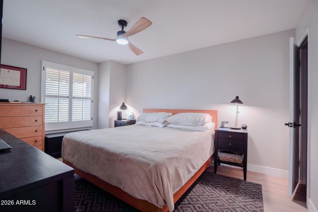 10407 N 10TH Place 1, Phoenix, AZ 85020