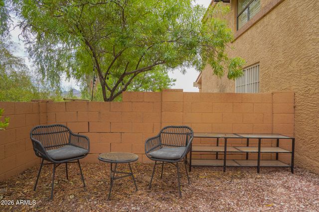 10407 N 10TH Place 1, Phoenix, AZ 85020