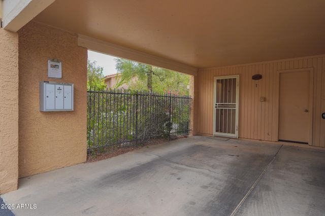10407 N 10TH Place 1, Phoenix, AZ 85020