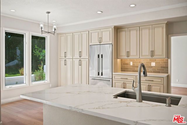 4324 Park Verdi, Calabasas, CA 91302