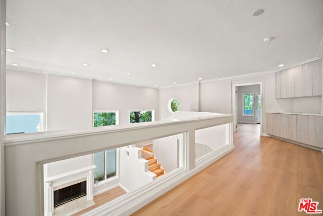 4324 Park Verdi, Calabasas, CA 91302