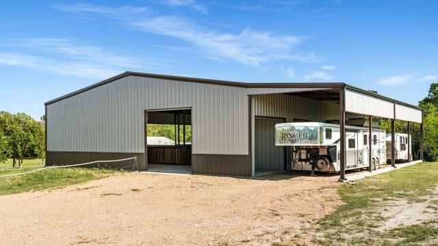 2355 Jackson League Circle, Brenham, TX 77833