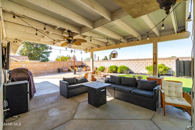 2017 W Avenue K10, Lancaster, CA 93536