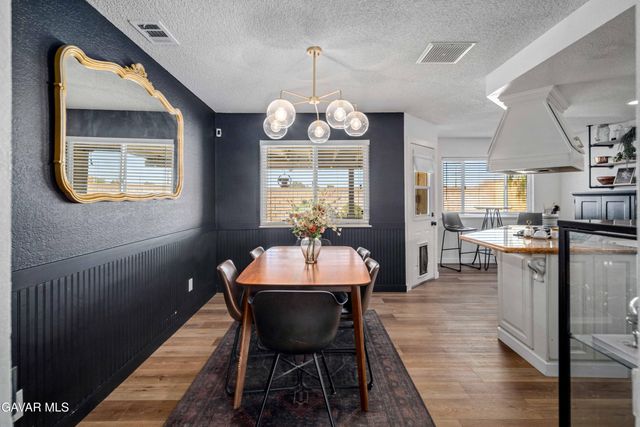 2017 W Avenue K10, Lancaster, CA 93536