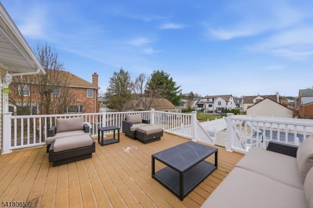 421 Stout Ave, Scotch Plains Twp., NJ 07076