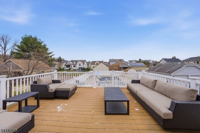 421 Stout Ave, Scotch Plains Twp., NJ 07076