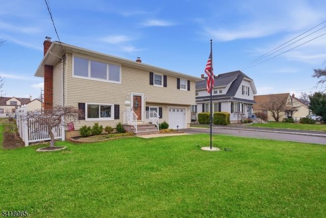 421 Stout Ave, Scotch Plains Twp., NJ 07076