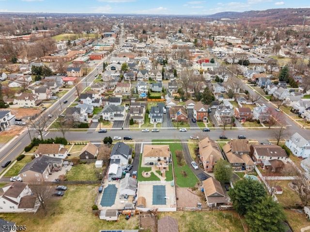 421 Stout Ave, Scotch Plains Twp., NJ 07076